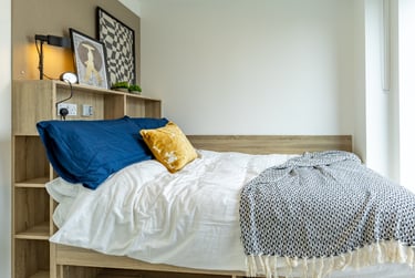 Premium En Suite - Image 1